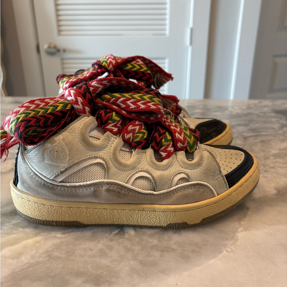 Designer Lavin Sneakers